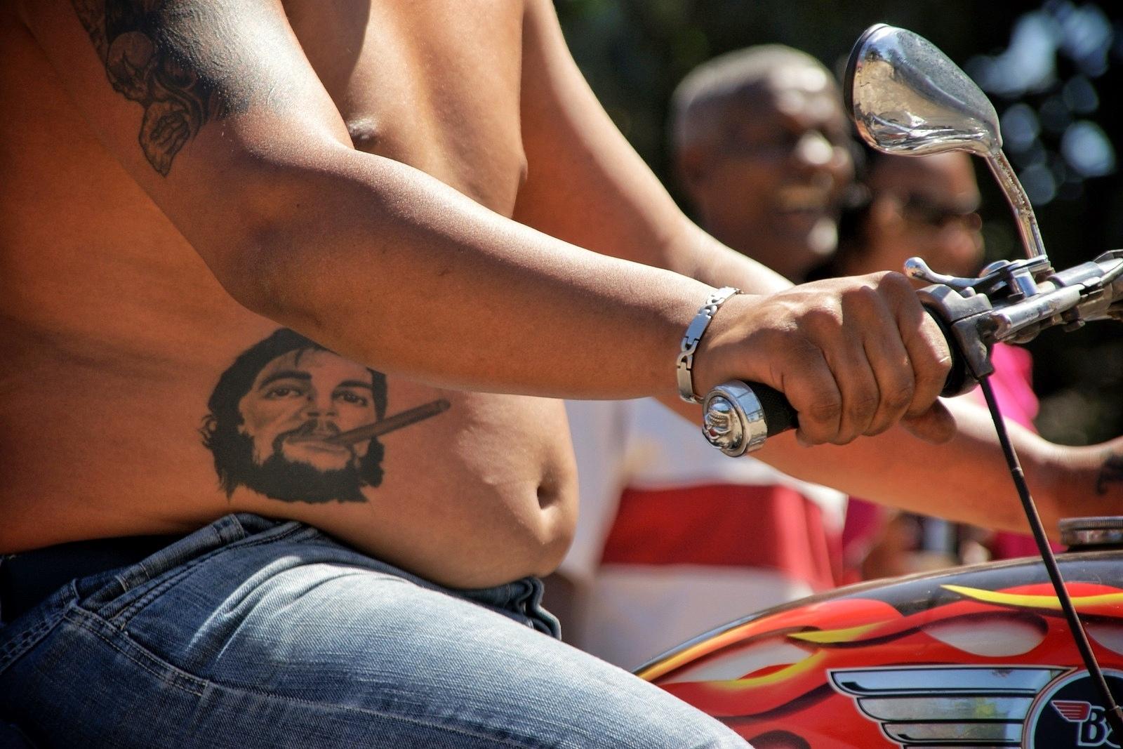 Che Tattoo and the motorcyclist